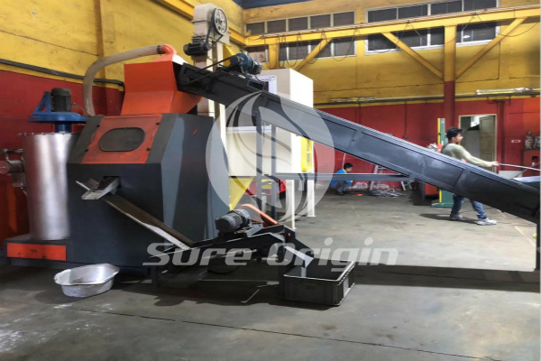 Máquina granuladora de alambre de aluminio y cobre residual de pequeña capacidad en India